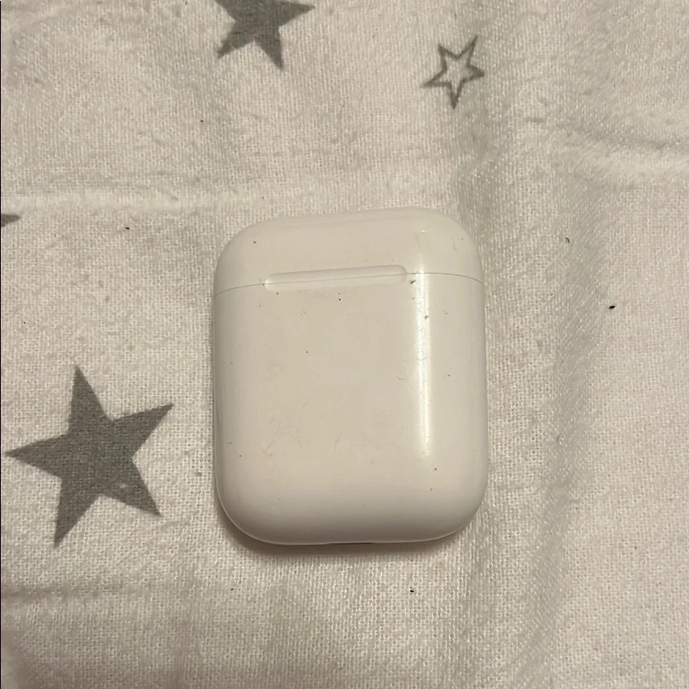Apple Airpod with Charging Case